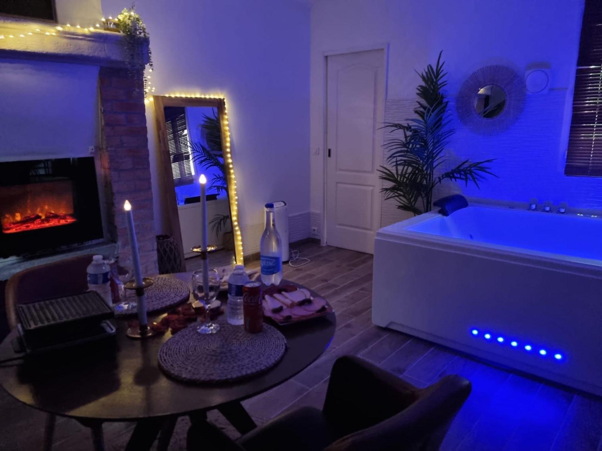 Suite De Charme Avec Jacuzzi Et Jardin Privatif Paris Au Calme Saint-Prix  Exterior foto