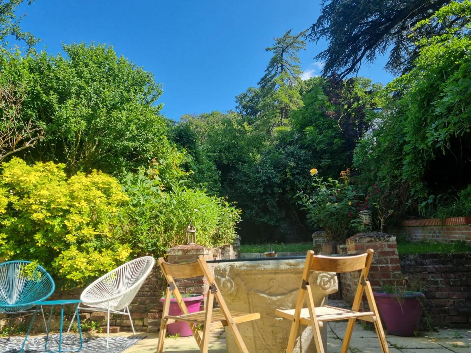 Suite De Charme Avec Jacuzzi Et Jardin Privatif Paris Au Calme Saint-Prix  Exterior foto