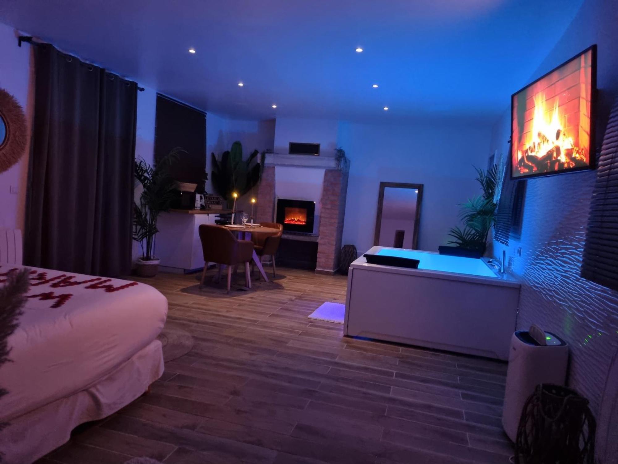 Suite De Charme Avec Jacuzzi Et Jardin Privatif Paris Au Calme Saint-Prix  Exterior foto